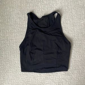 Black work out tank